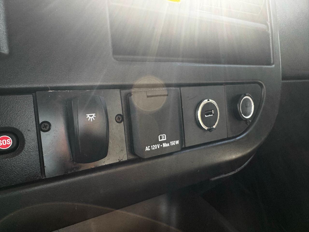 Chevrolet Express Commercial Cutaway 3500 Van 139" 2022