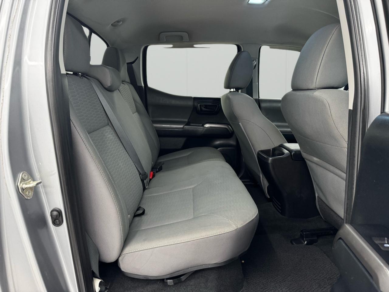 Toyota Tacoma 4WD Double Cab V6 MT TRD Off Road (Natl) 2016