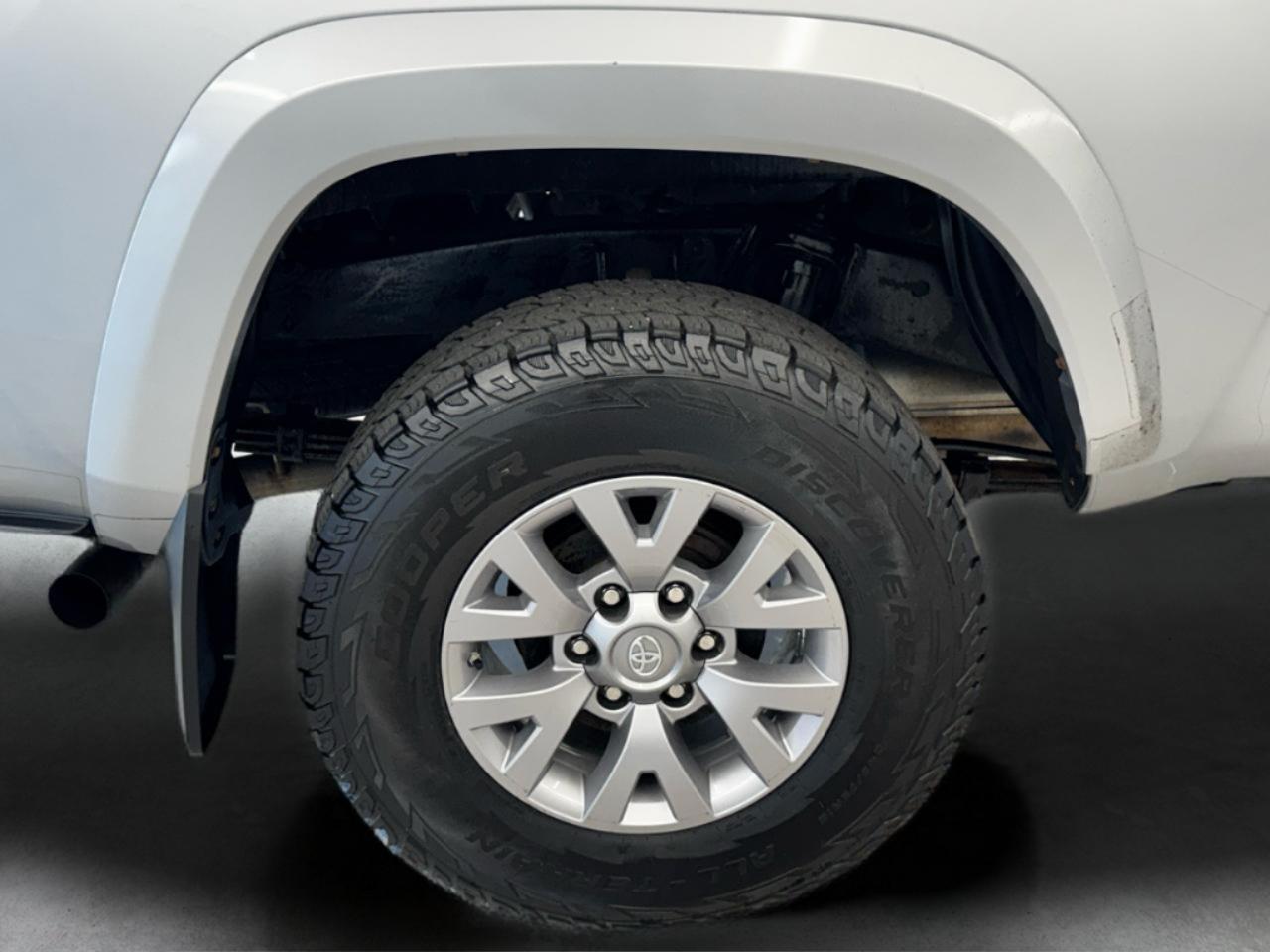 Toyota Tacoma 4WD TRD Off Road Double Cab 6' Bed V6 AT (Natl) 2019