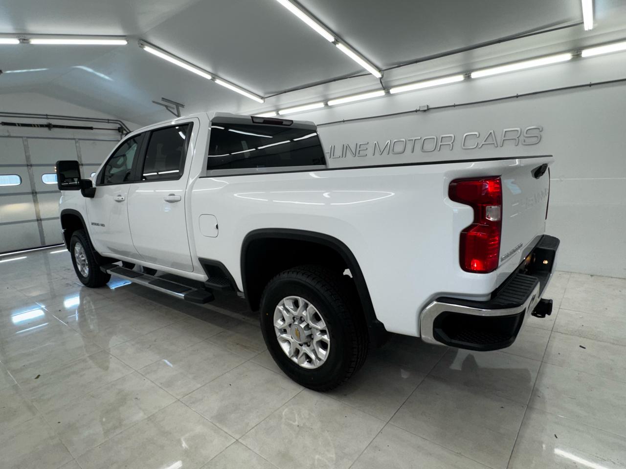 Chevrolet Silverado 2500HD 4WD Crew Cab 159" LT 2025