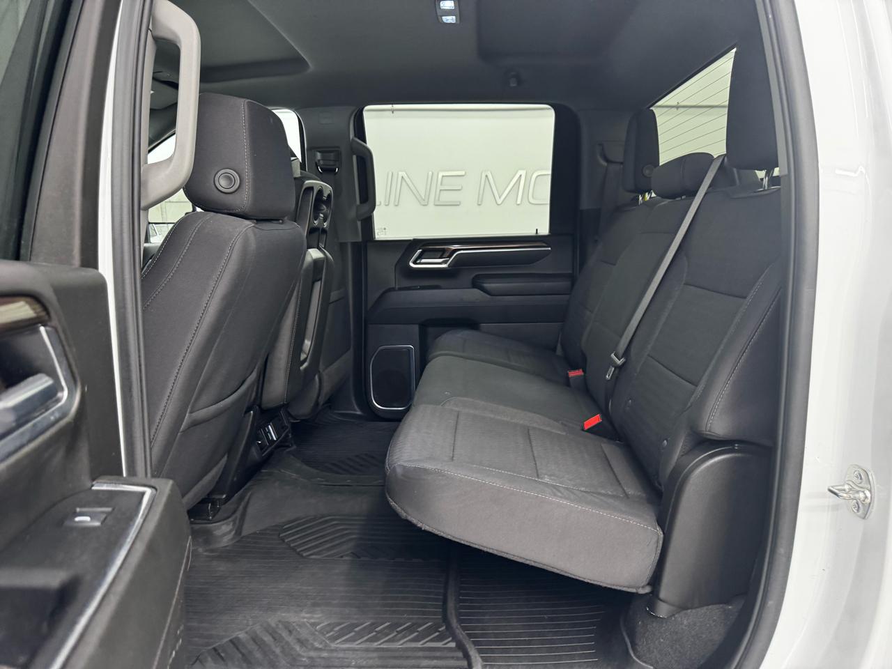 Chevrolet Silverado 2500HD 4WD Crew Cab 159" LT 2025