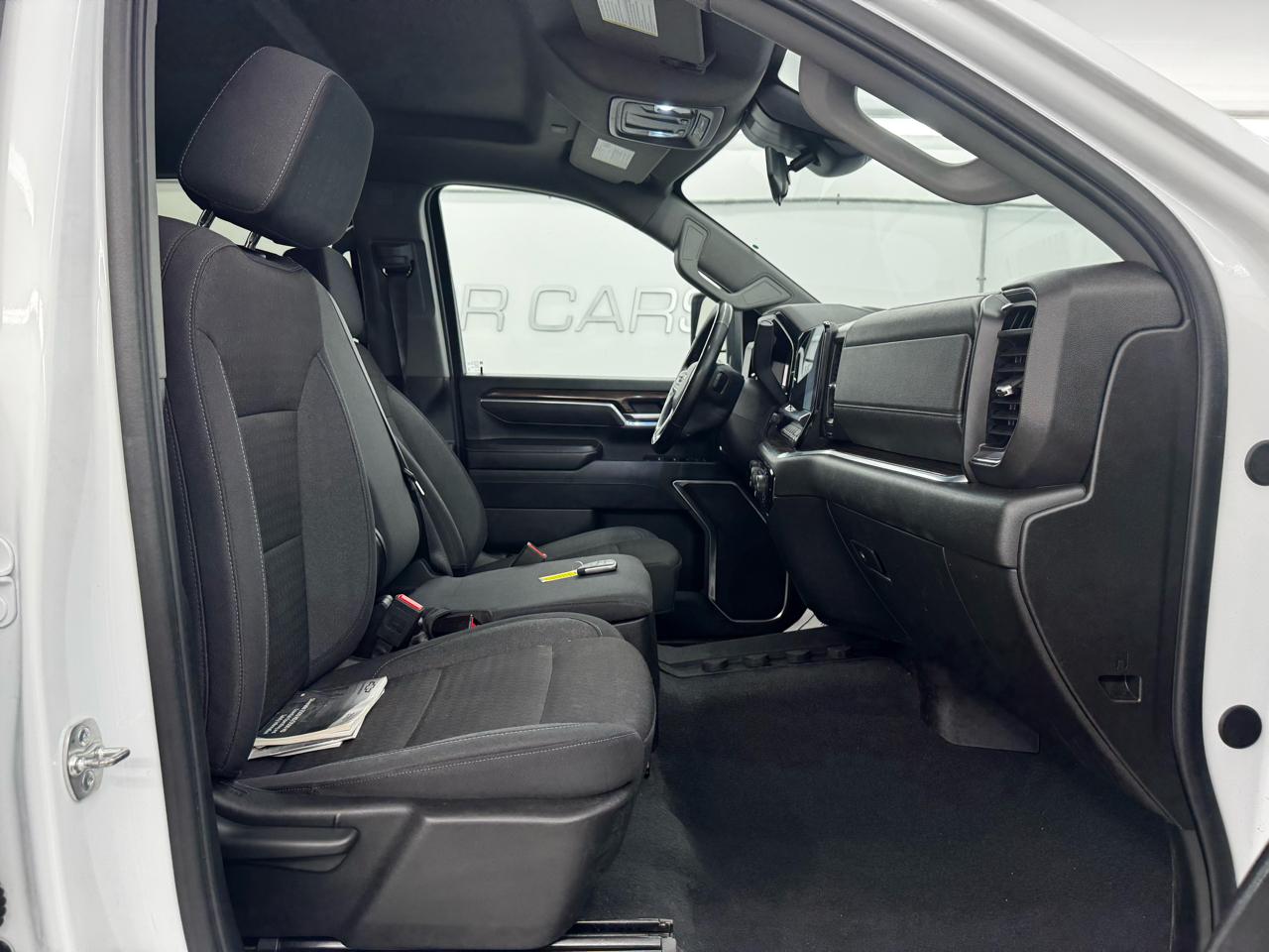 Chevrolet Silverado 2500HD 4WD Crew Cab 159" LT 2025