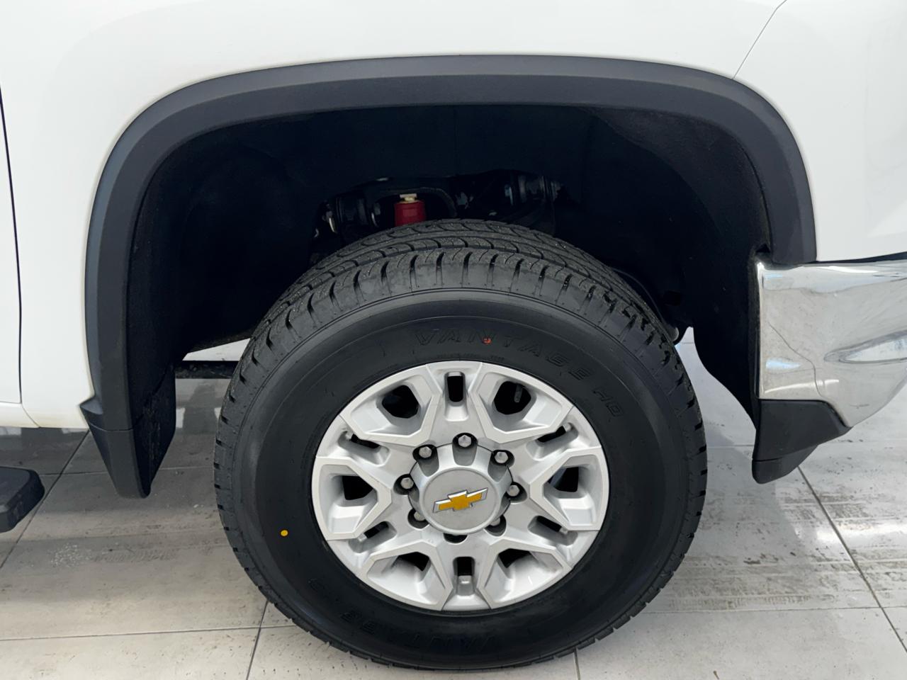 Chevrolet Silverado 2500HD 4WD Crew Cab 159" LT 2025