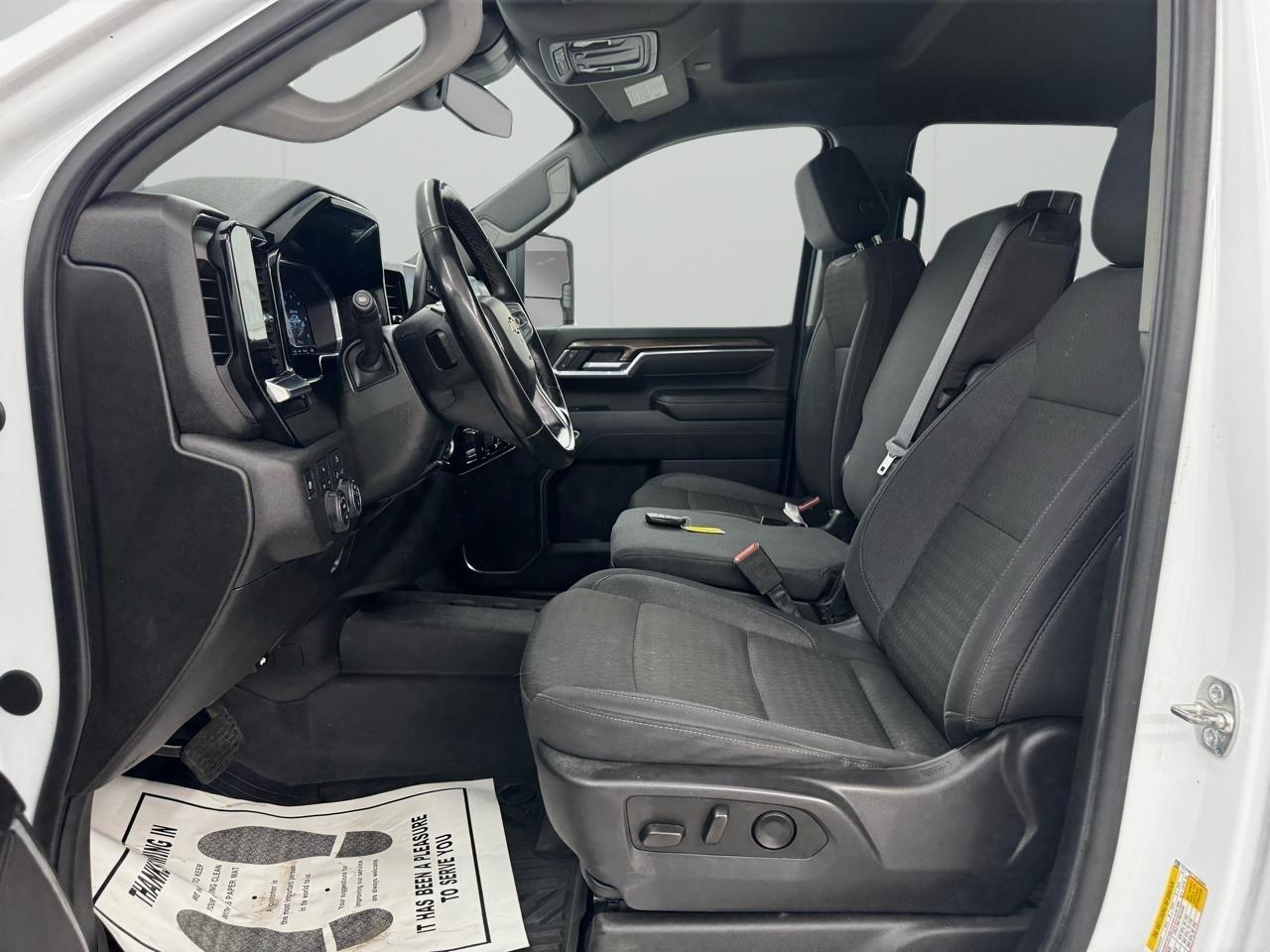 Chevrolet Silverado 2500HD 4WD Crew Cab 159" LT 2025