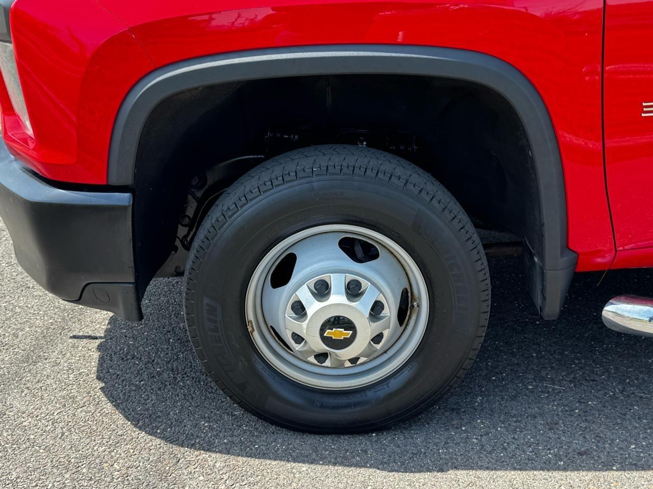 Chevrolet Silverado 3500HD CC 4WD Crew Cab 177" WB, 60" CA Work Truck 2020