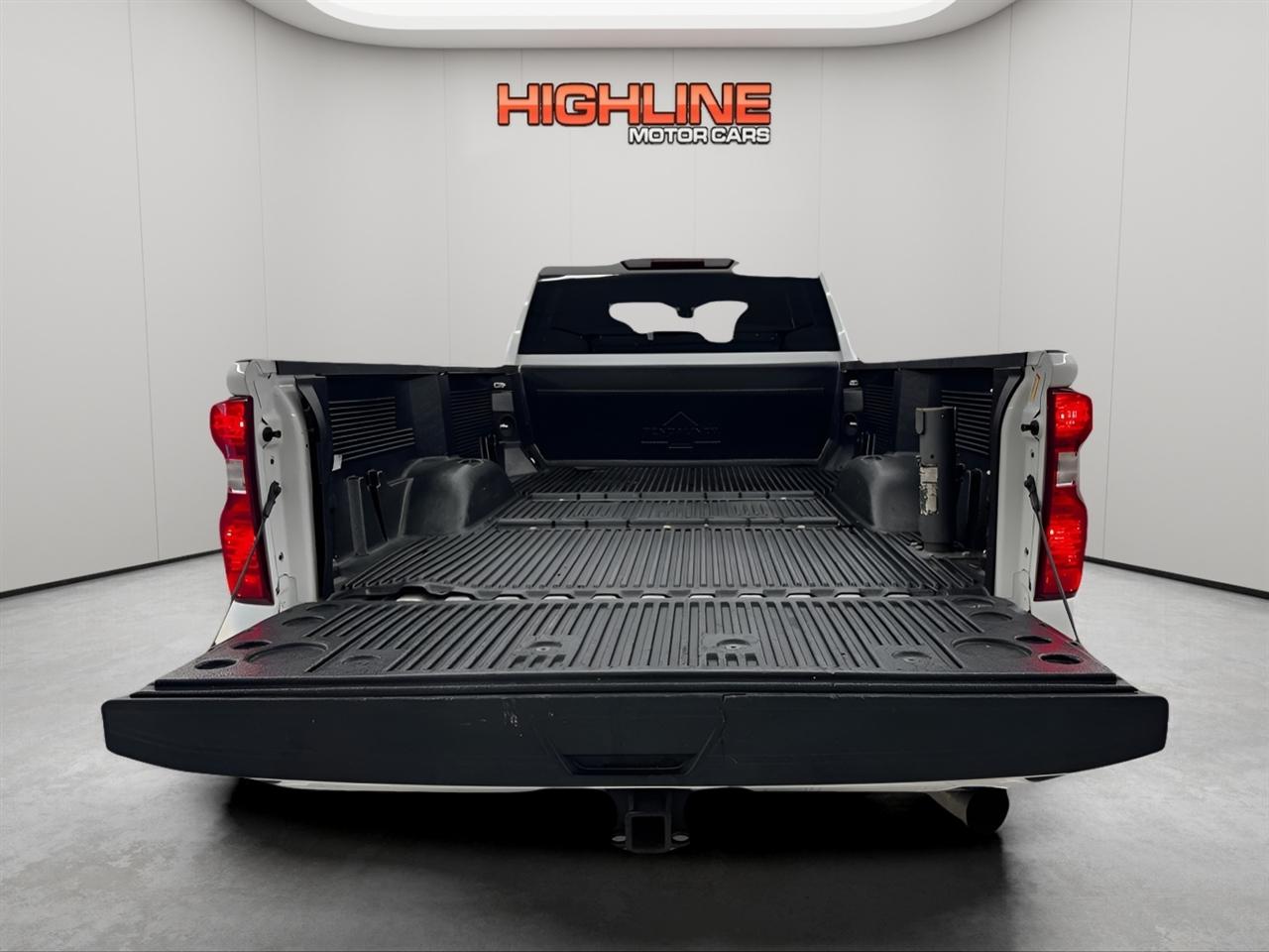 Chevrolet Silverado 3500HD 4WD Crew Cab 172" LT 2020