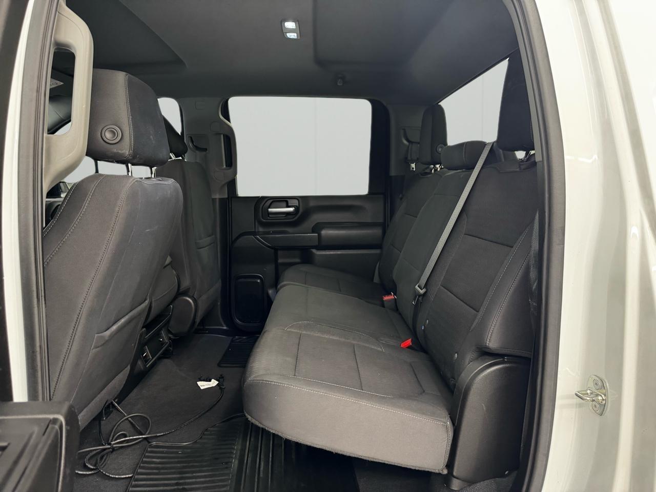 Chevrolet Silverado 3500HD 4WD Crew Cab 172" LT 2020