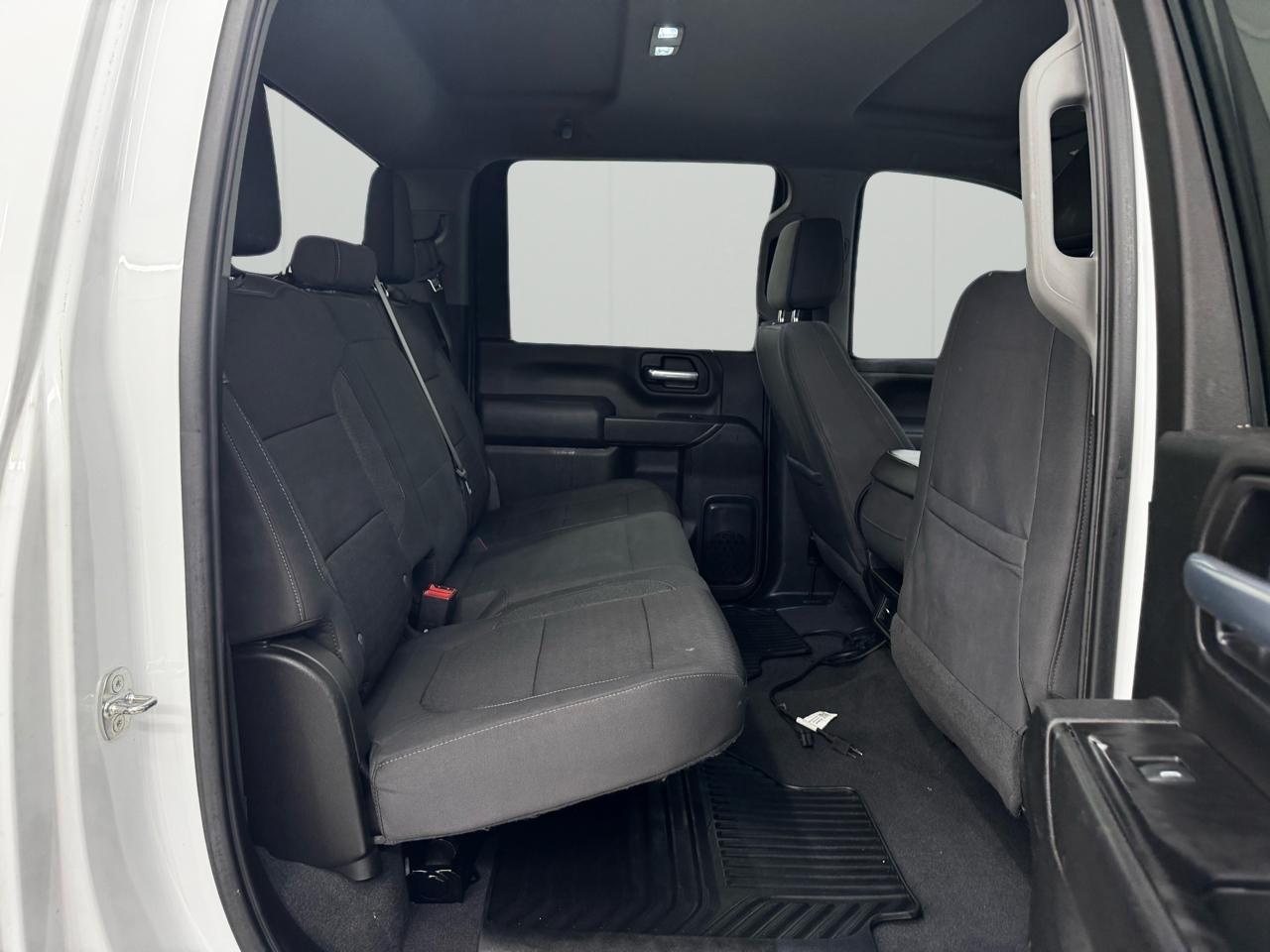 Chevrolet Silverado 3500HD 4WD Crew Cab 172" LT 2020