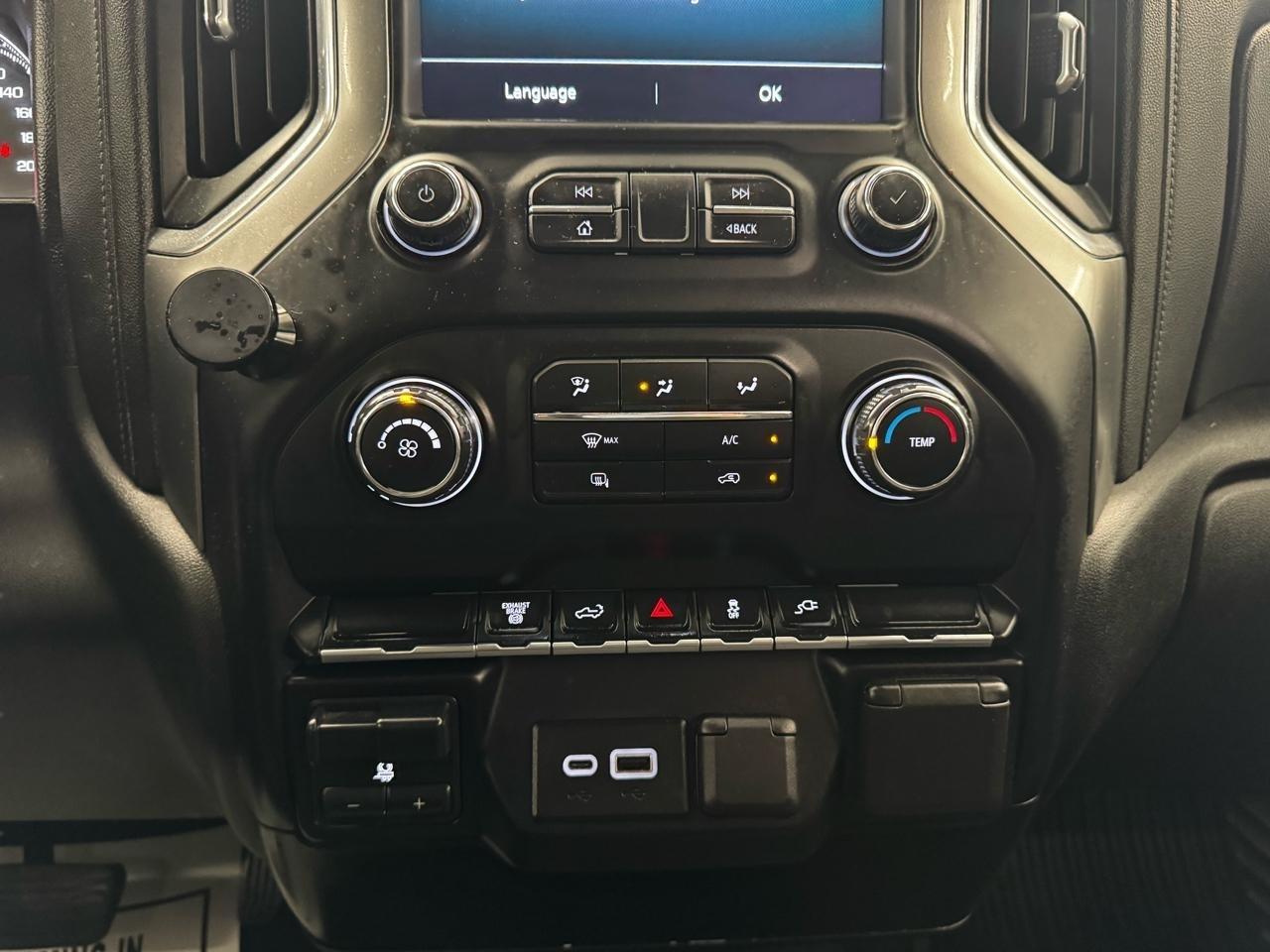 Chevrolet Silverado 3500HD 4WD Crew Cab 172" LT 2020