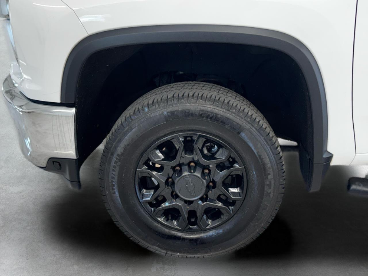 Chevrolet Silverado 3500HD 4WD Crew Cab 172" LT 2020