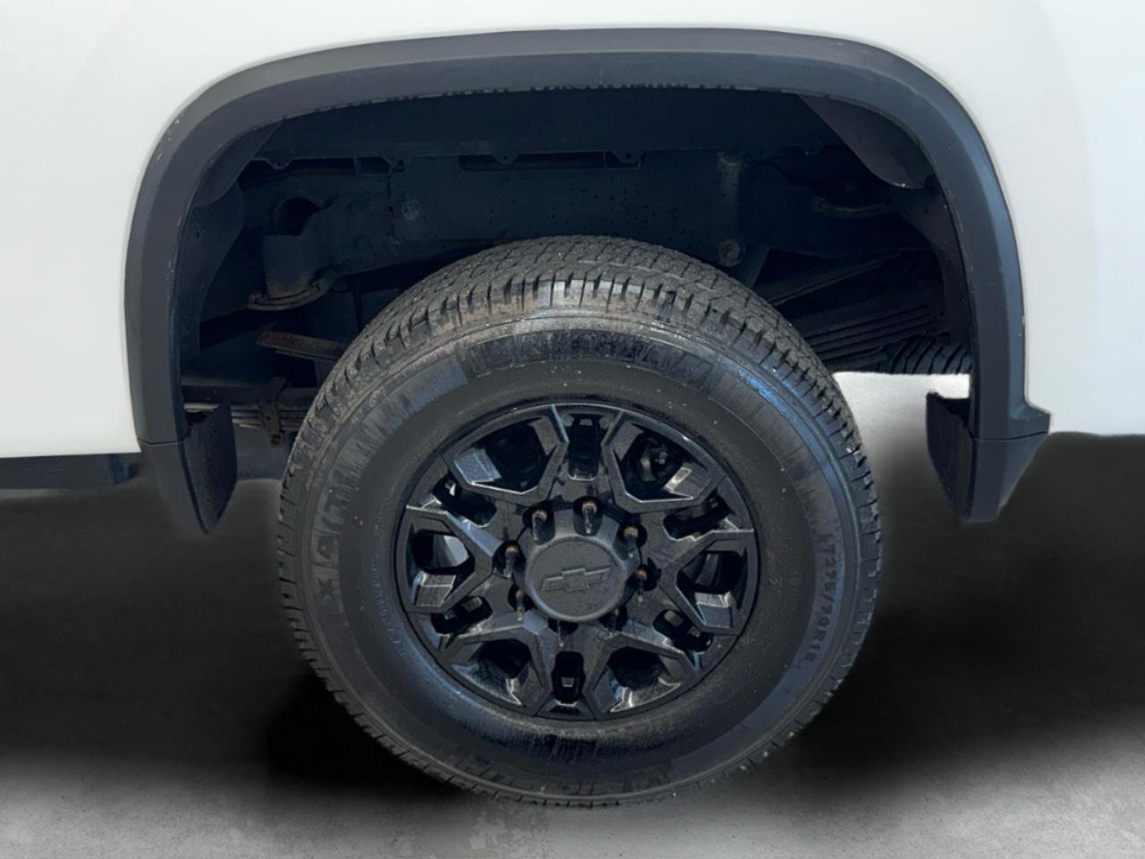 Chevrolet Silverado 3500HD 4WD Crew Cab 172" LT 2020