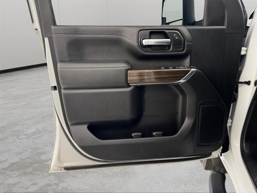 Chevrolet Silverado 3500HD 4WD Crew Cab 172" LT 2020