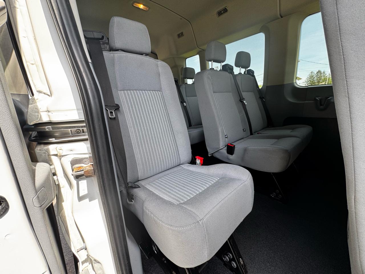 Ford Transit Wagon T-350 148" Med Roof XLT Sliding RH Dr 2017