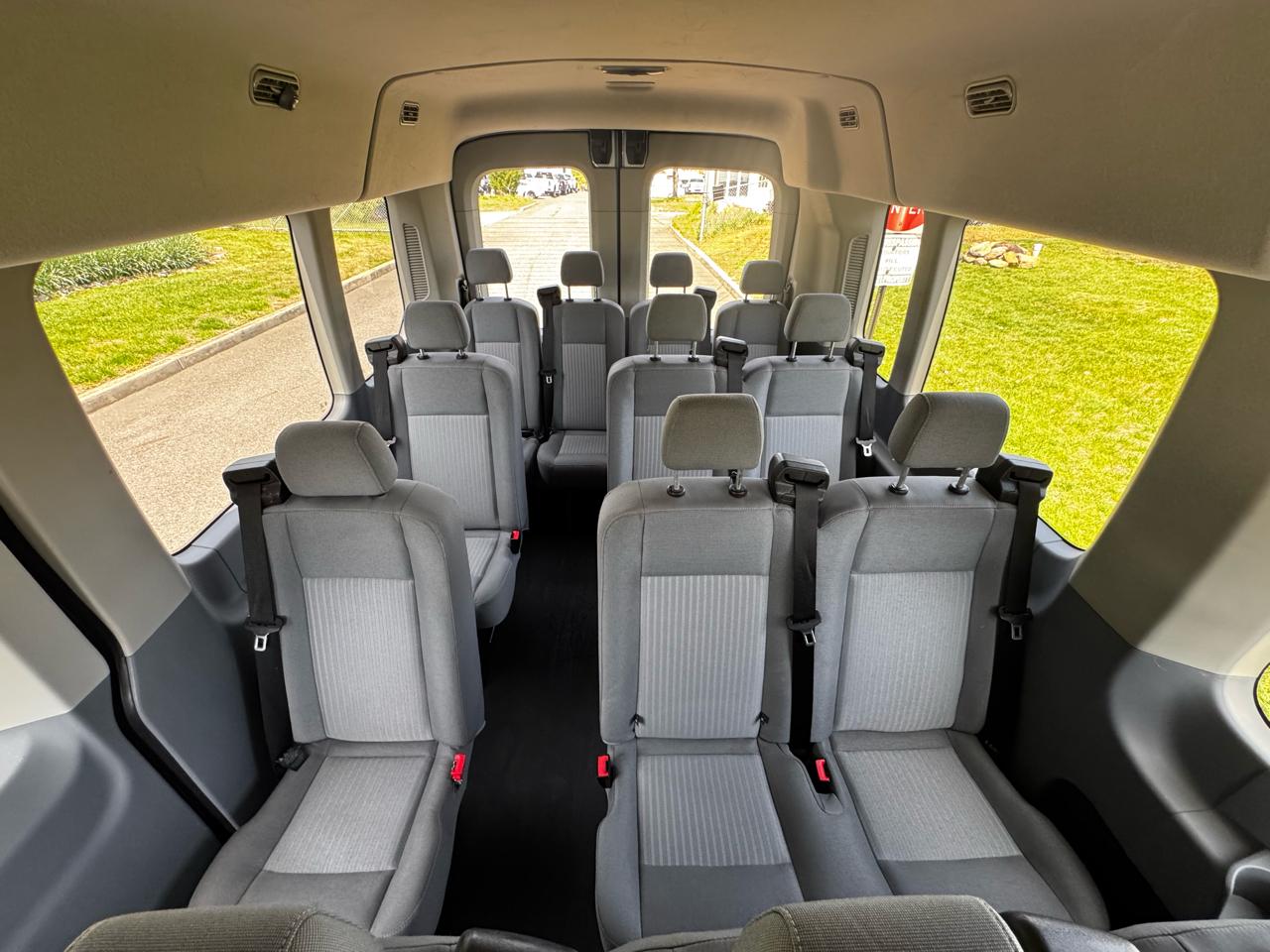 Ford Transit Wagon T-350 148" Med Roof XLT Sliding RH Dr 2017