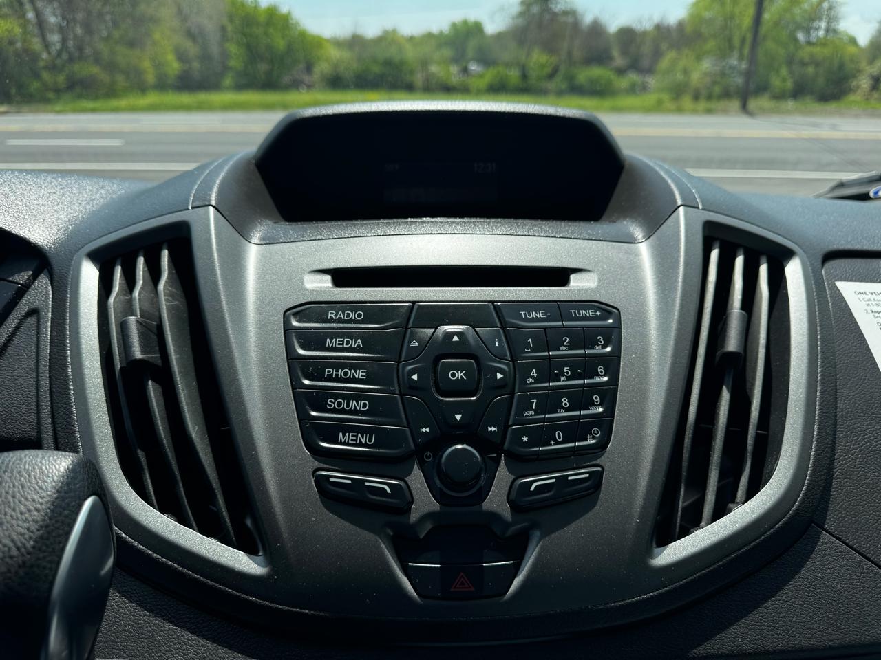 Ford Transit Wagon T-350 148" Med Roof XLT Sliding RH Dr 2017