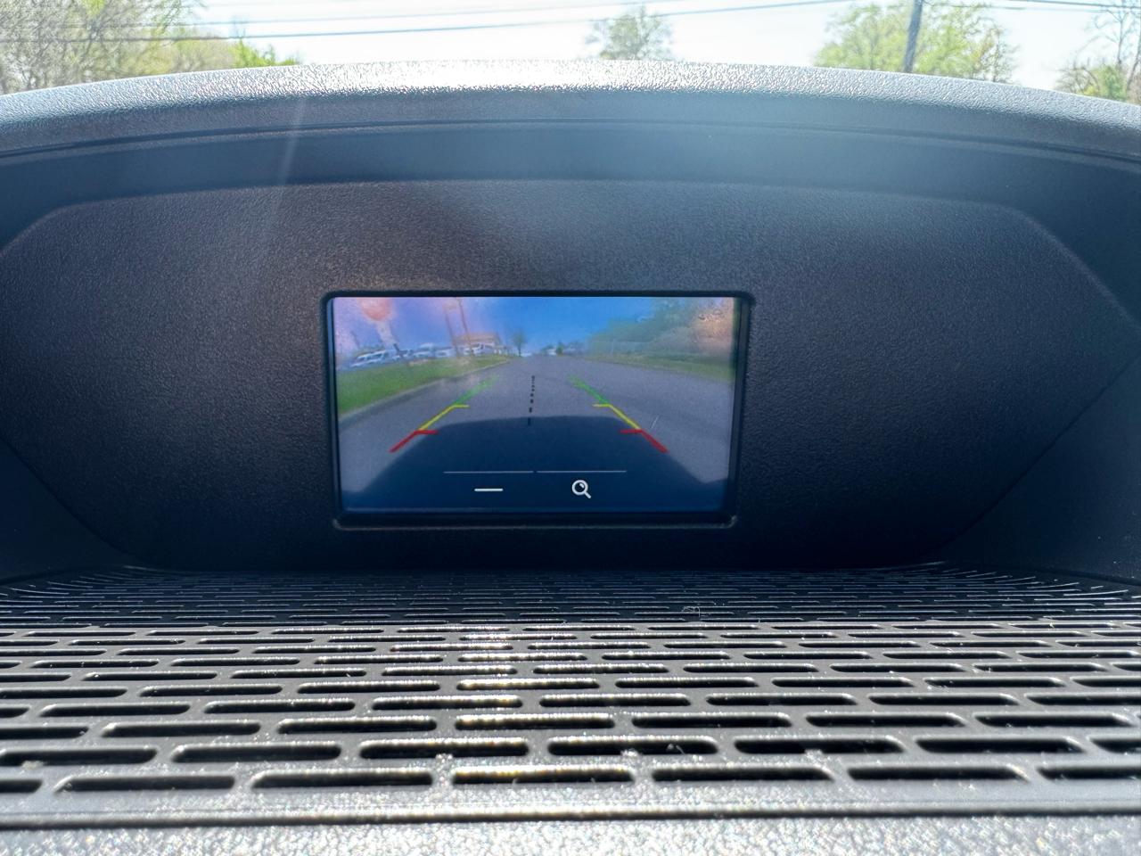 Ford Transit Wagon T-350 148" Med Roof XLT Sliding RH Dr 2017