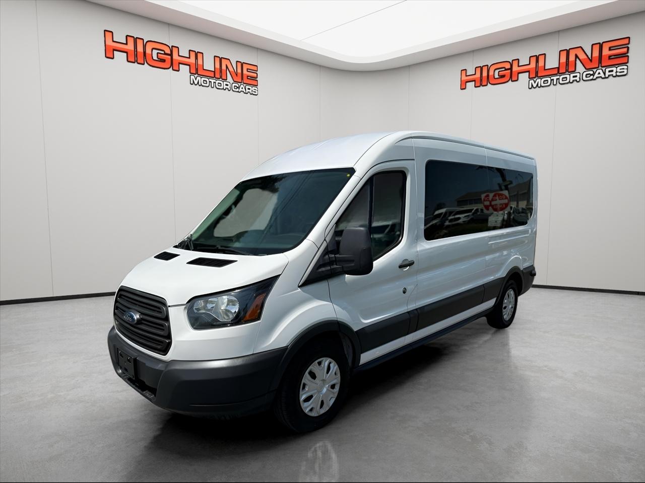 Ford Transit Wagon T-350 148" Med Roof XLT Sliding RH Dr 2017