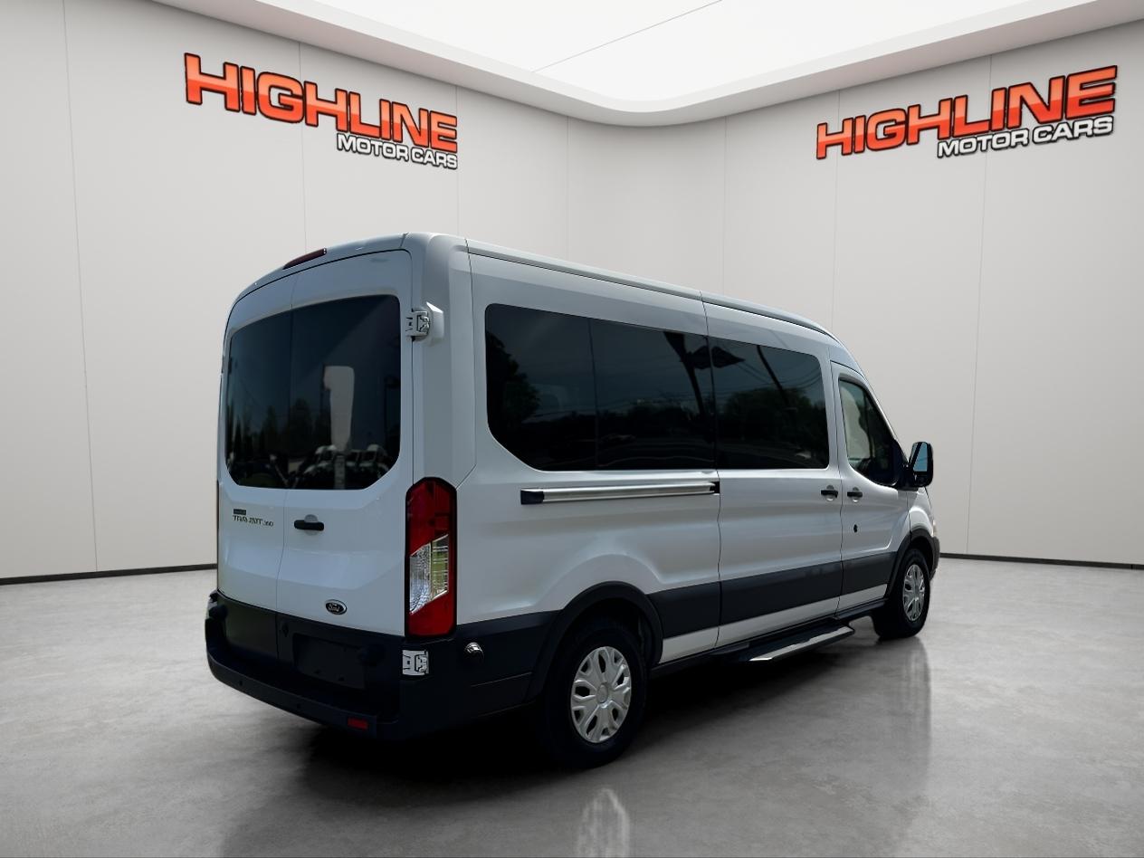 Ford Transit Wagon T-350 148" Med Roof XLT Sliding RH Dr 2017