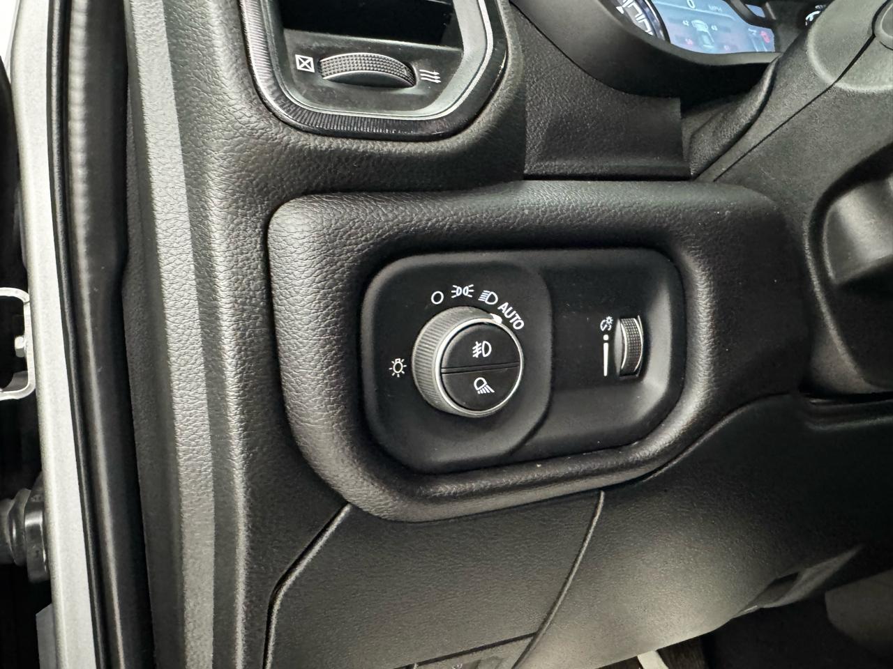 RAM 2500 Power Wagon 4x4 Crew Cab 6'4" Box 2022