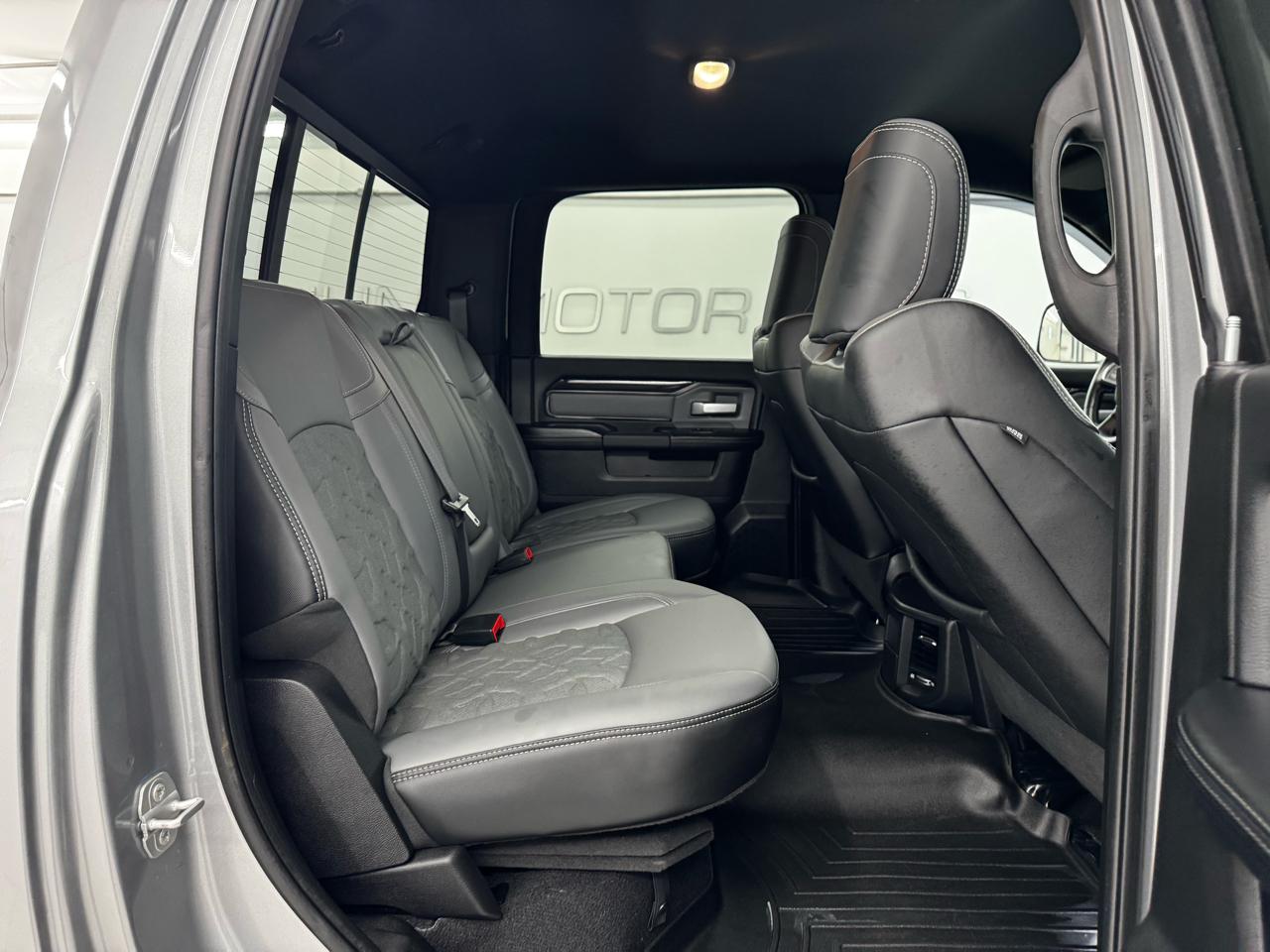 RAM 2500 Power Wagon 4x4 Crew Cab 6'4" Box 2022