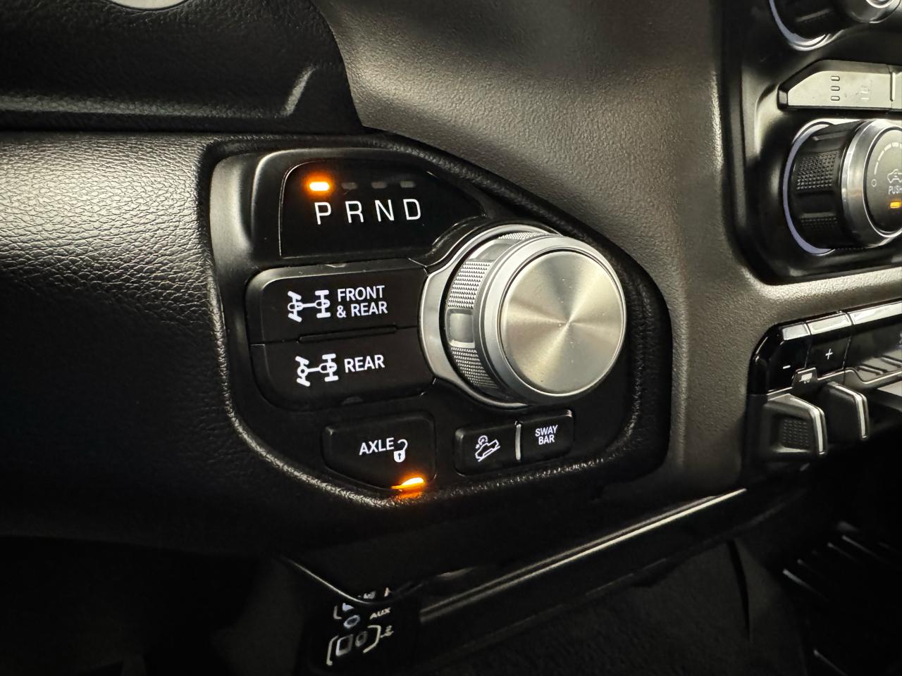 RAM 2500 Power Wagon 4x4 Crew Cab 6'4" Box 2022