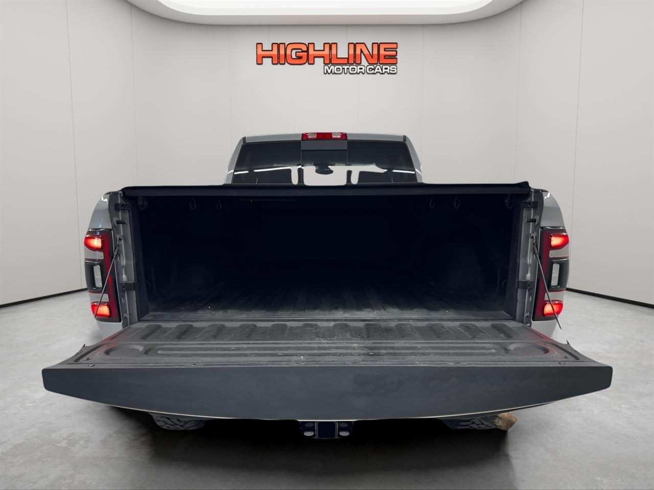 RAM 2500 Power Wagon 4x4 Crew Cab 6'4" Box 2022