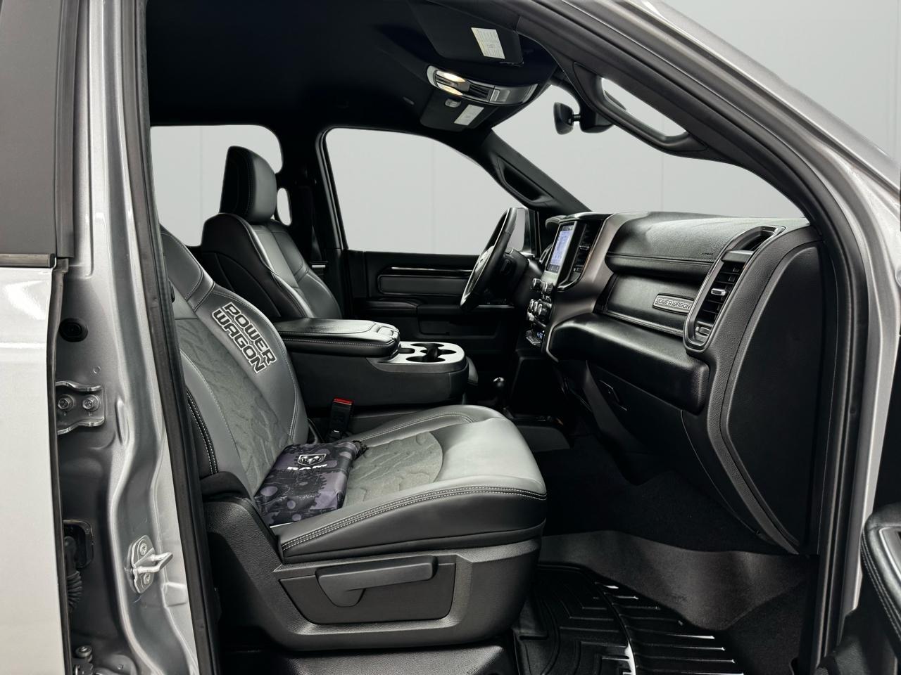 RAM 2500 Power Wagon 4x4 Crew Cab 6'4" Box 2022