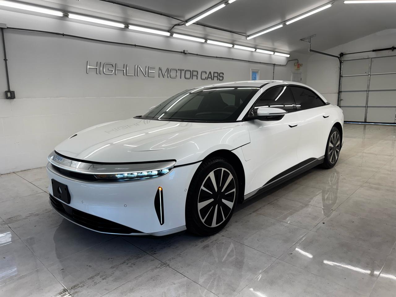 Lucid Air Pure AWD 2023