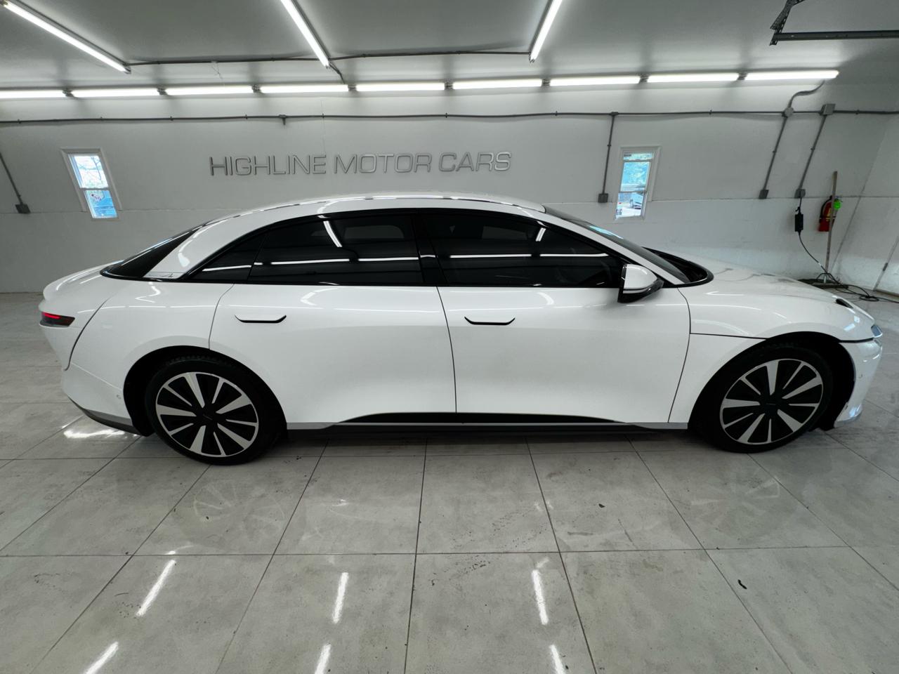 Lucid Air Pure AWD 2023