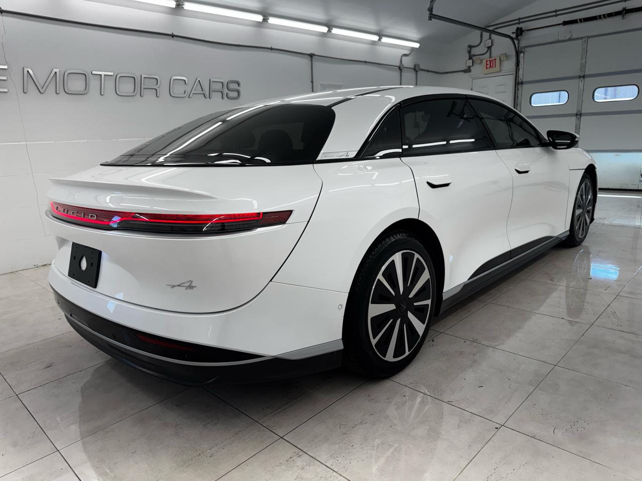 Lucid Air Pure AWD 2023