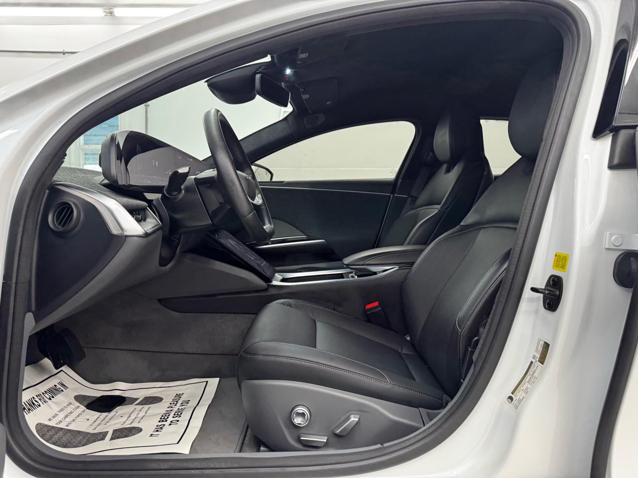 Lucid Air Pure AWD 2023