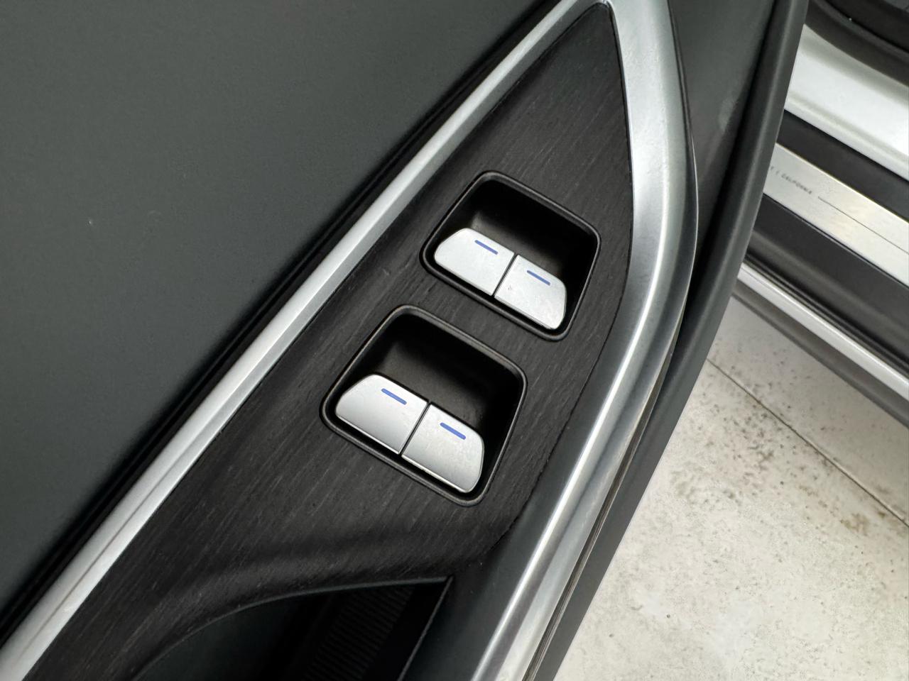 Lucid Air Pure AWD 2023