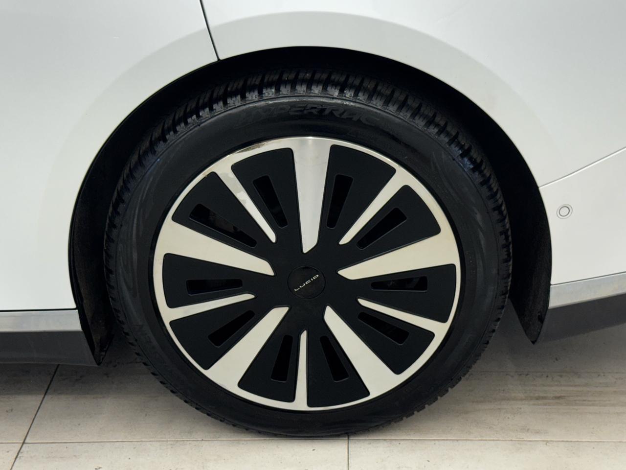 Lucid Air Pure AWD 2023