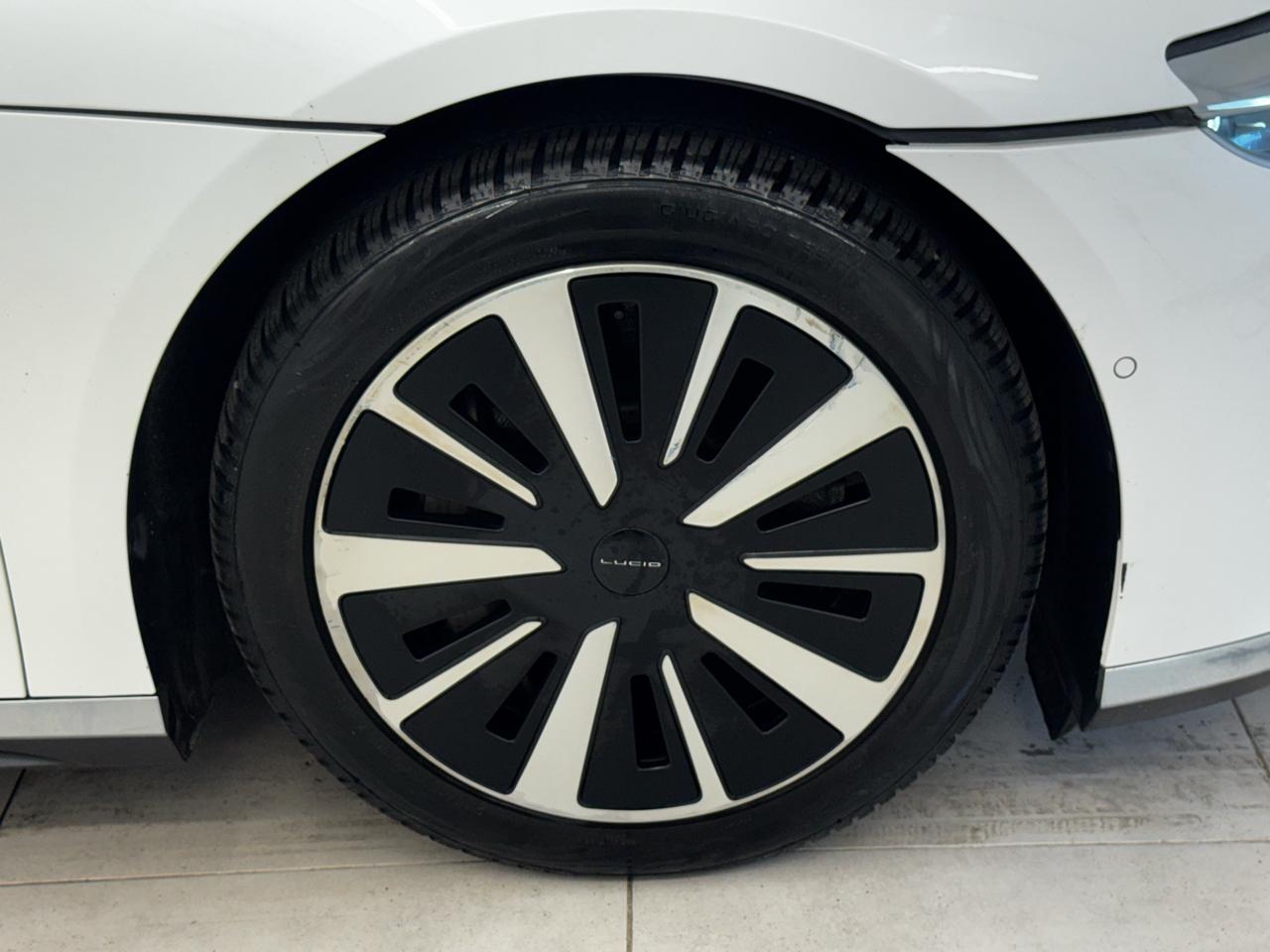 Lucid Air Pure AWD 2023