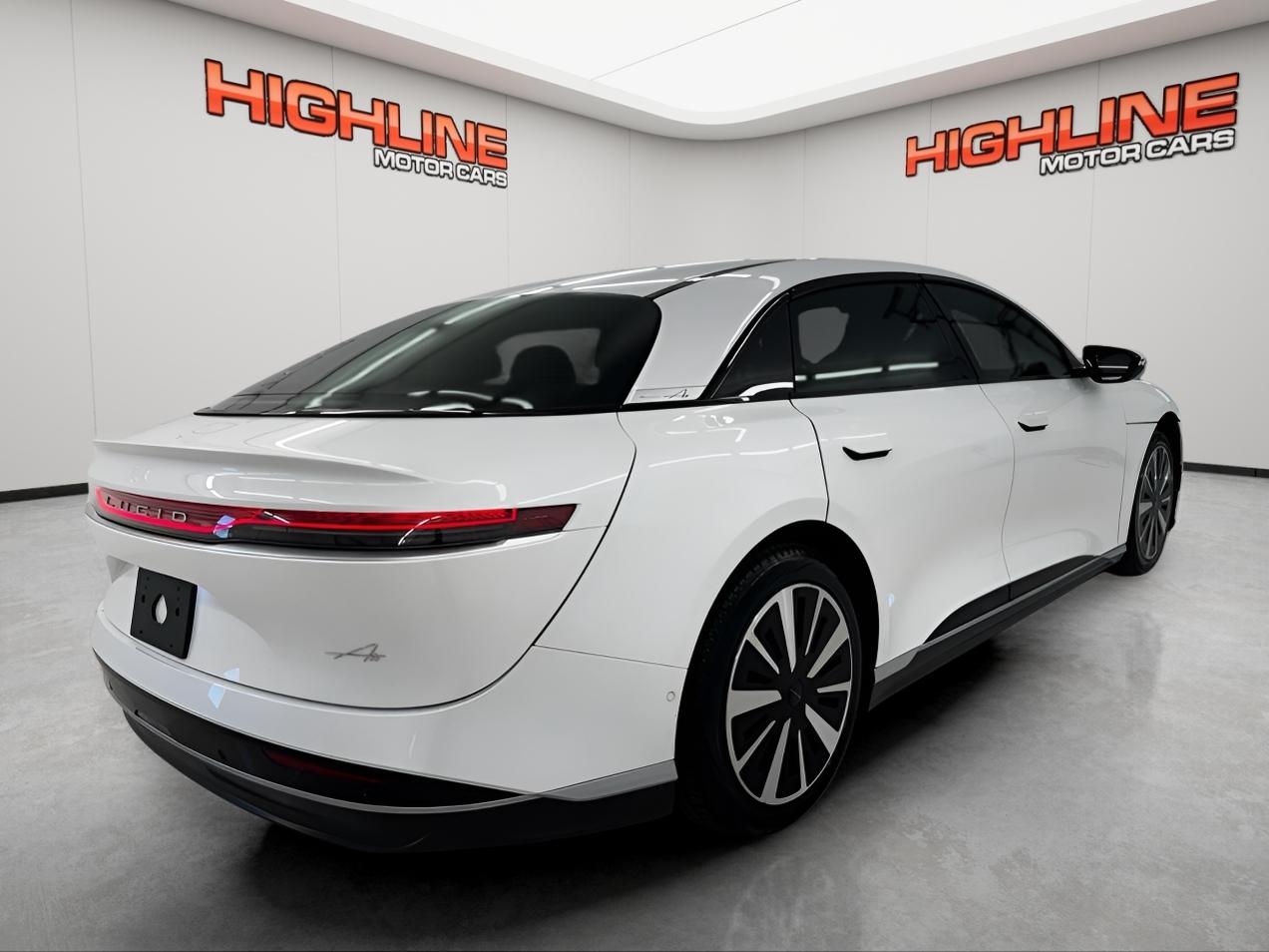 Lucid Air Pure AWD 2023