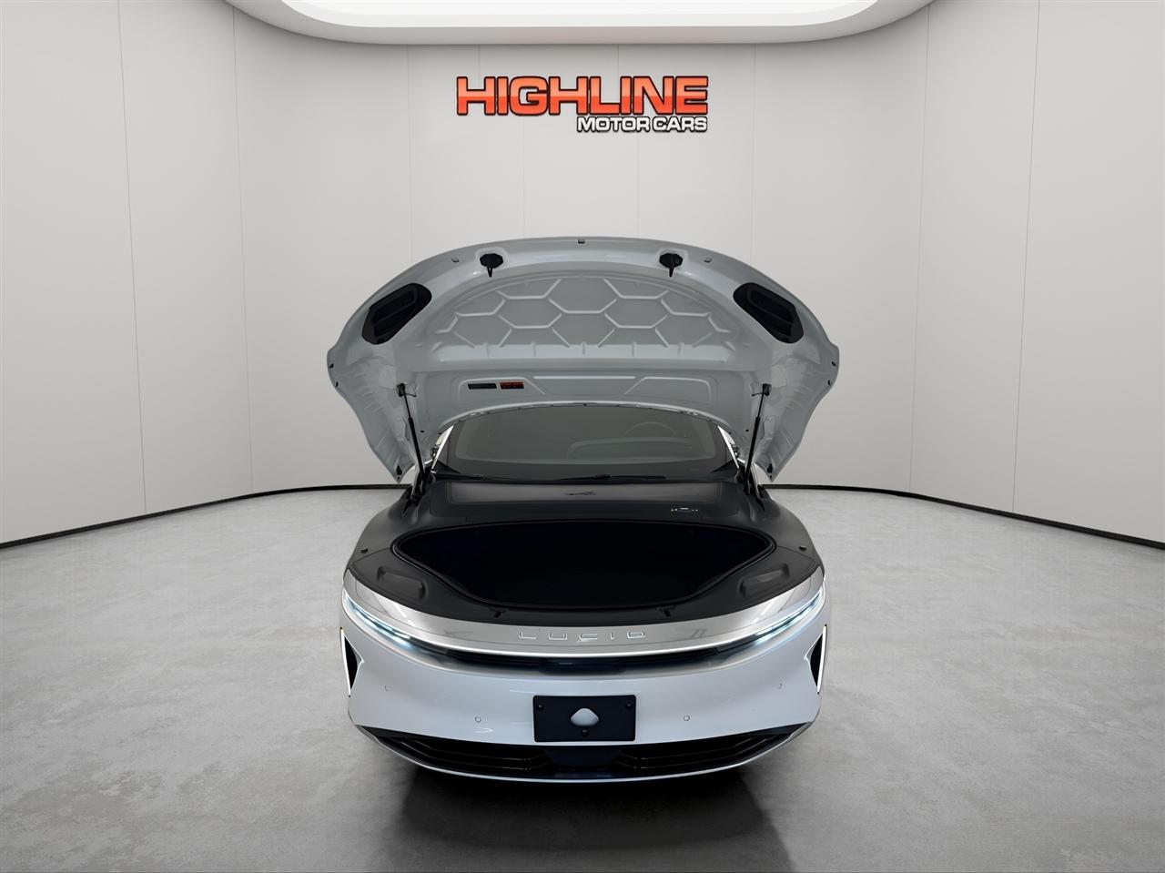 Lucid Air Pure AWD 2023