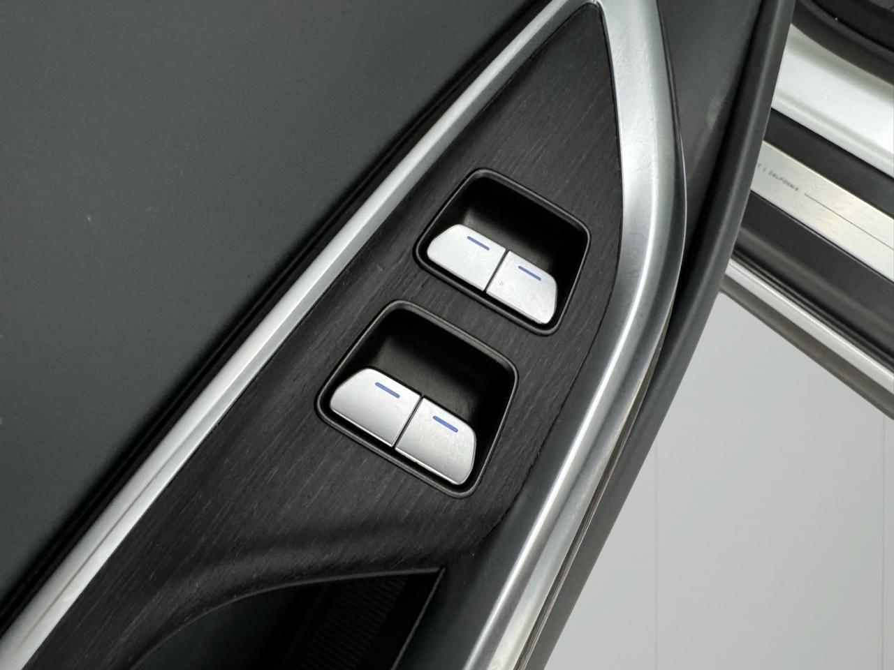 Lucid Air Pure AWD 2023