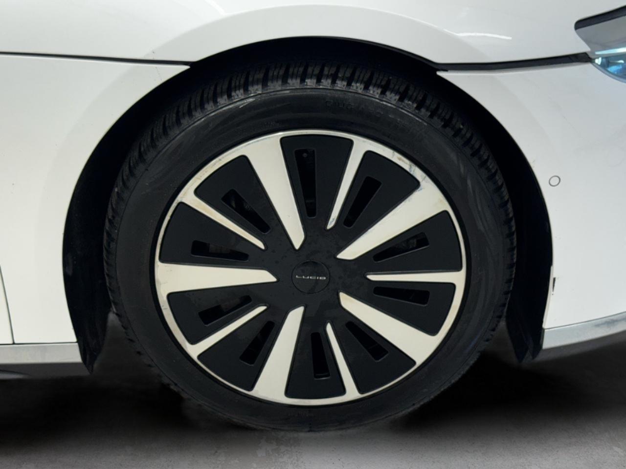 Lucid Air Pure AWD 2023