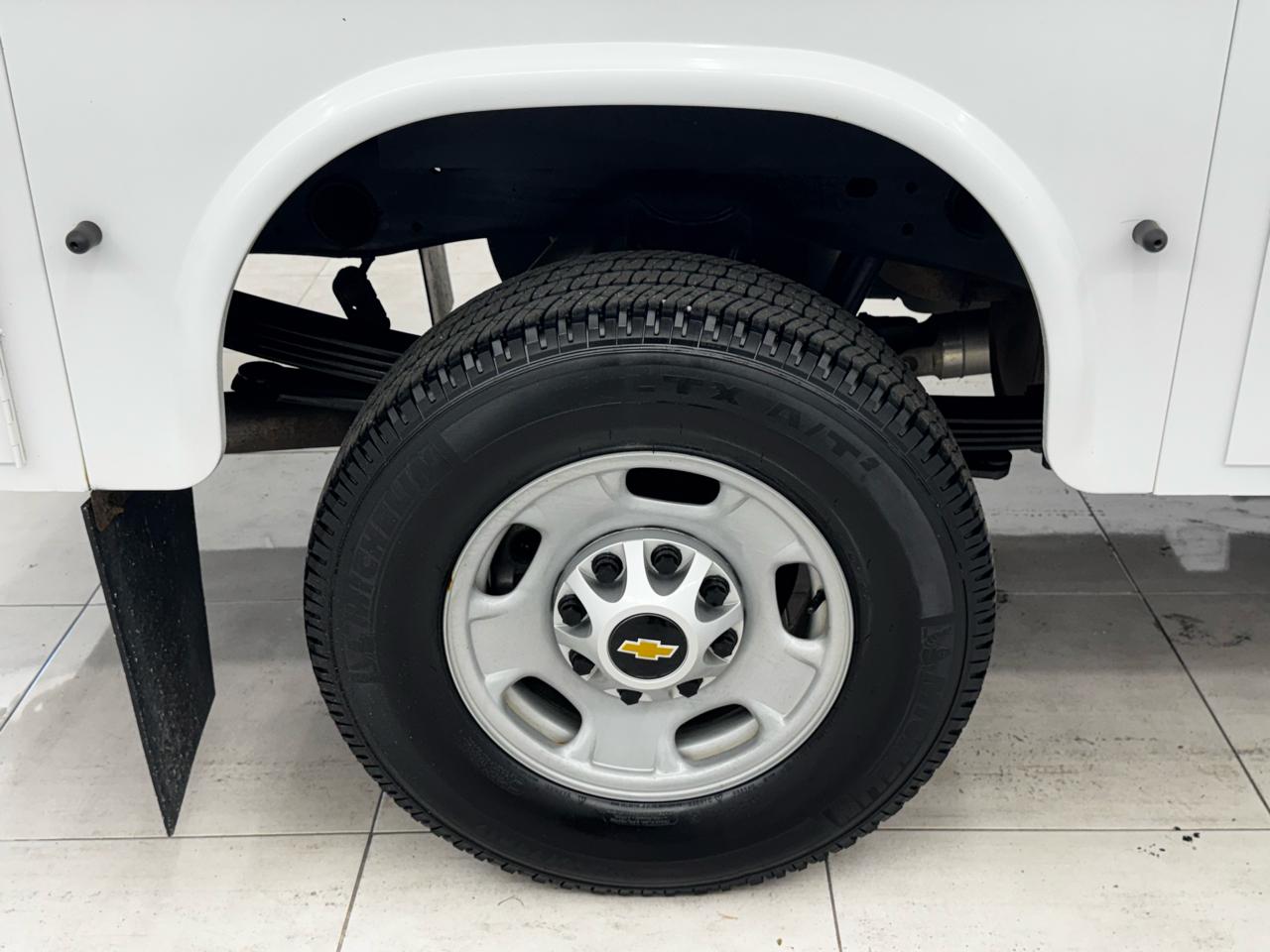 Chevrolet Silverado 2500HD 2WD Reg Cab 142" Work Truck 2022