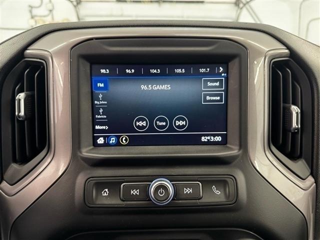 Chevrolet Silverado 2500HD 4WD Reg Cab 142" Work Truck 2022