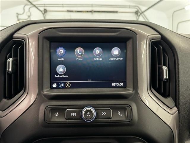 Chevrolet Silverado 2500HD 4WD Reg Cab 142" Work Truck 2022
