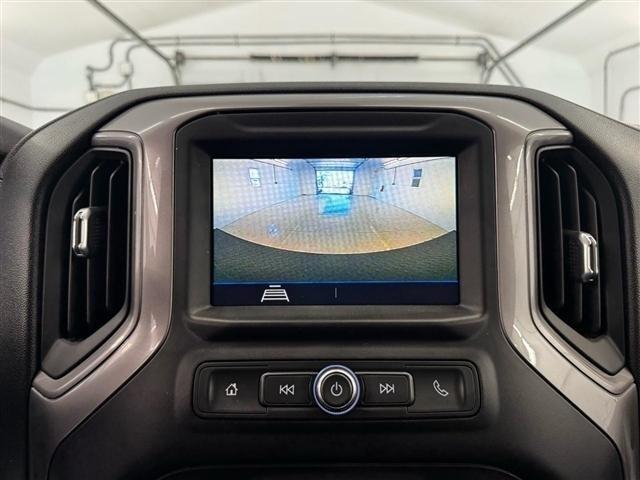 Chevrolet Silverado 2500HD 4WD Reg Cab 142" Work Truck 2022