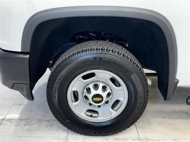 Chevrolet Silverado 2500HD 4WD Reg Cab 142" Work Truck 2022
