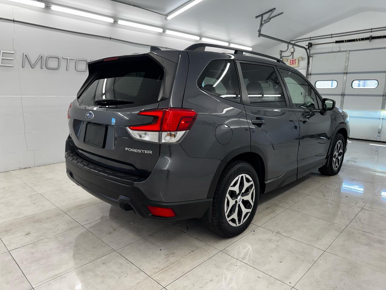 Subaru Forester Premium CVT 2020