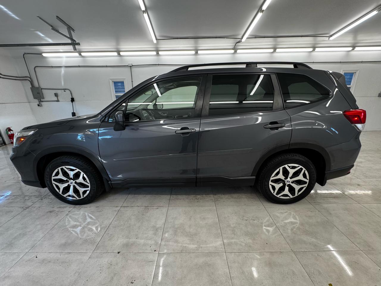 Subaru Forester Premium CVT 2020