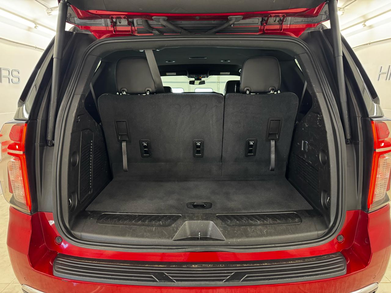 Chevrolet Tahoe 4WD 4dr LT 2021