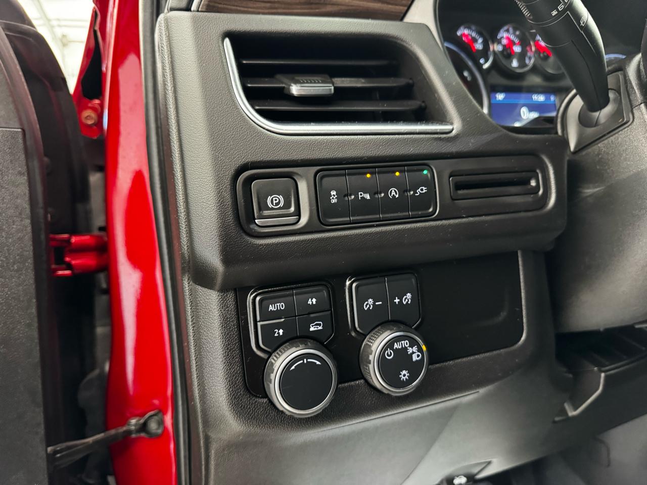 Chevrolet Tahoe 4WD 4dr LT 2021