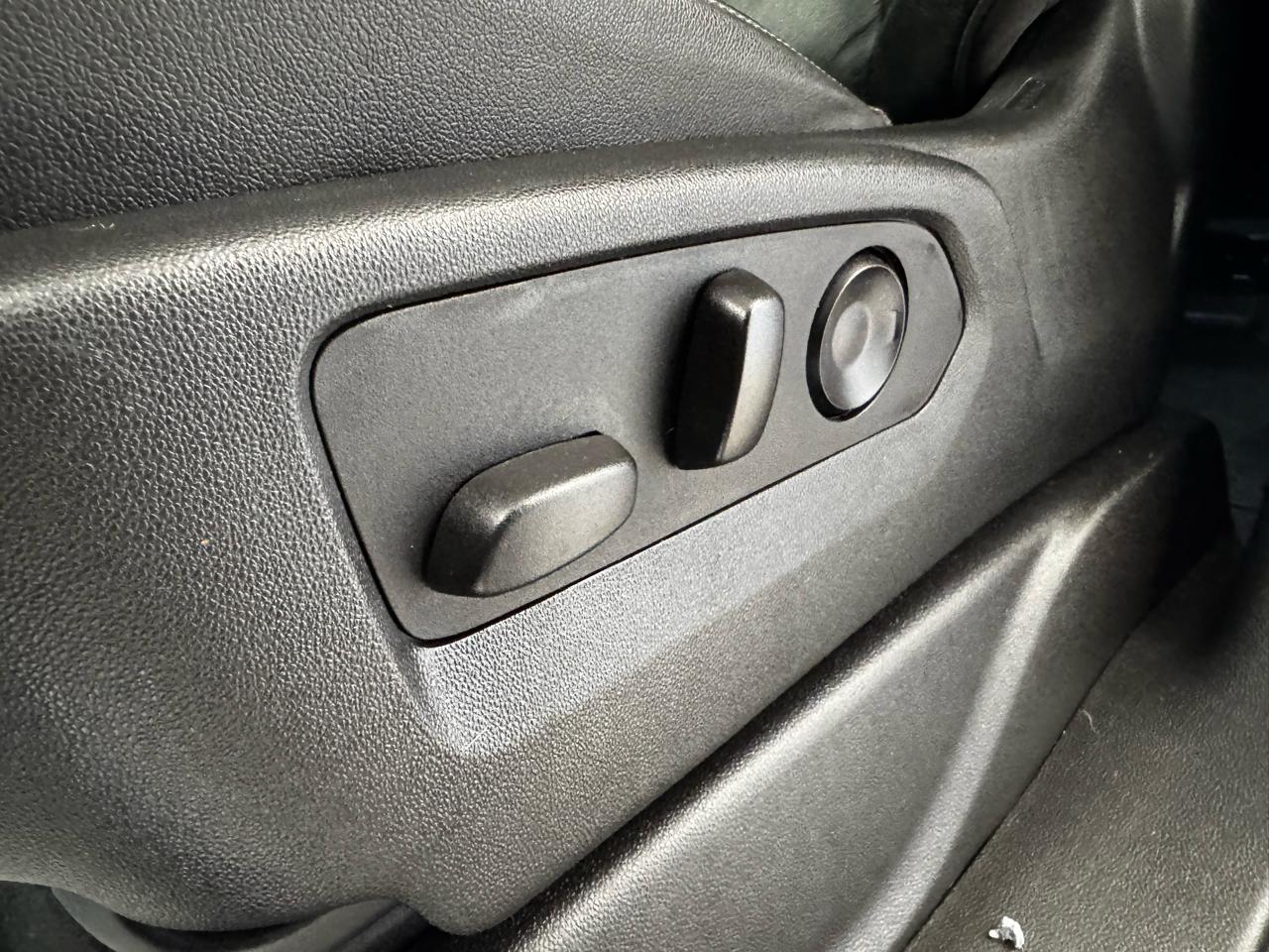 Chevrolet Tahoe 4WD 4dr LT 2021