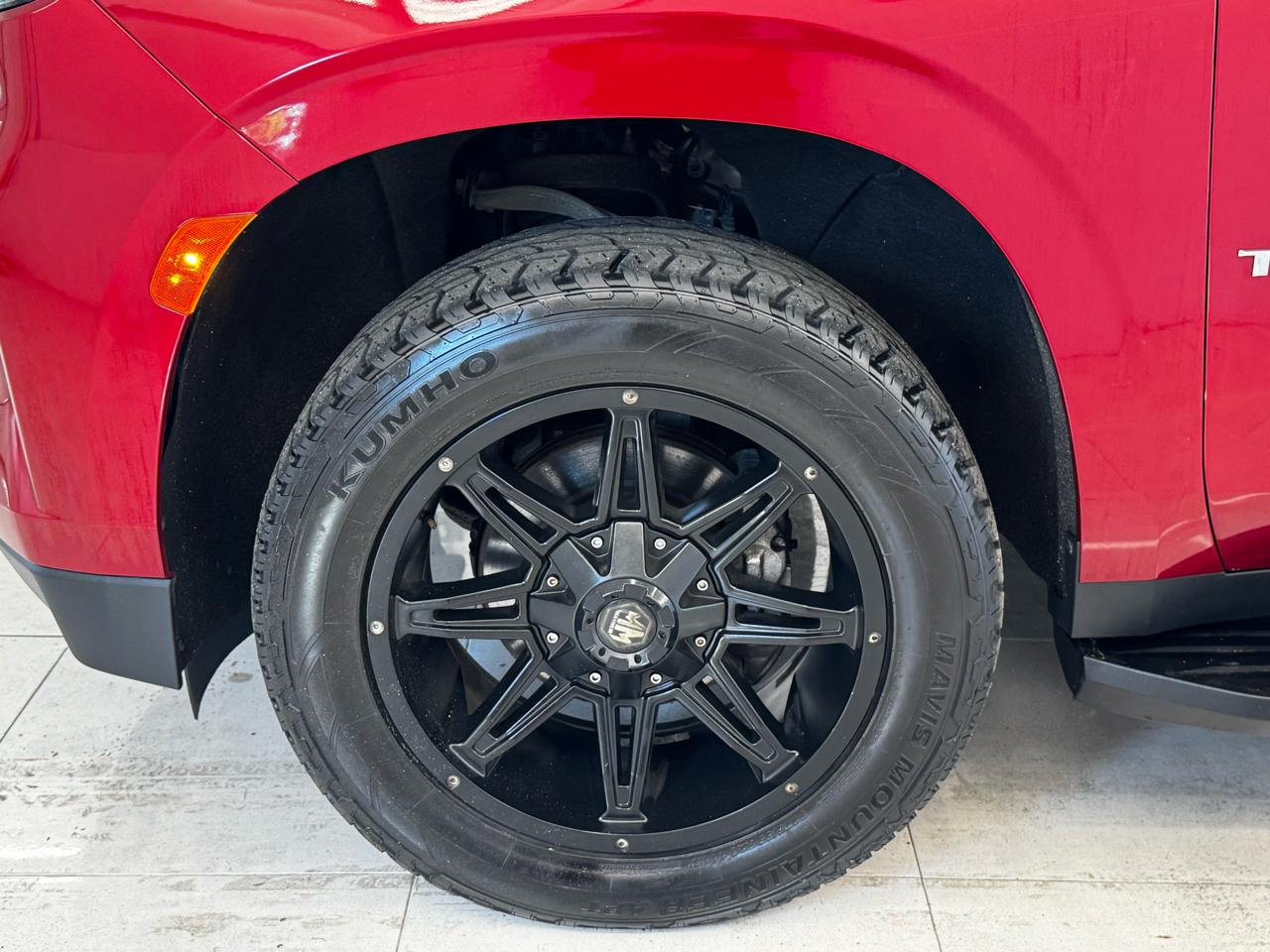 Chevrolet Tahoe 4WD 4dr LT 2021