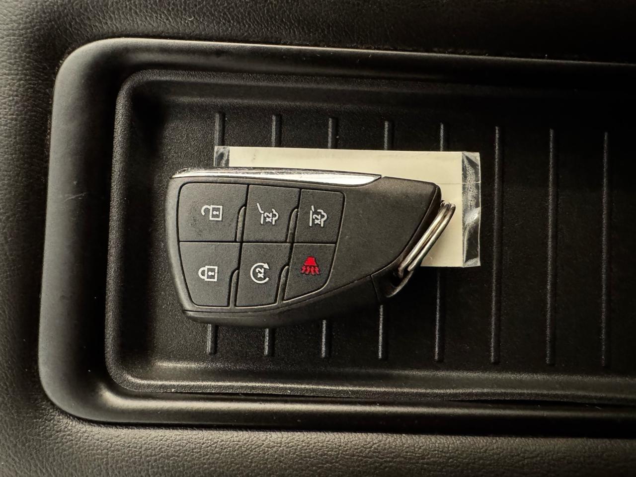 Chevrolet Tahoe 4WD 4dr LT 2021